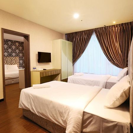 7 Heaven Boutique Hotel Pasir Gudang Extérieur photo