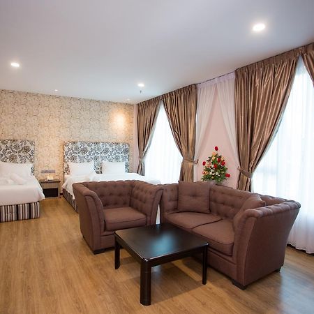 7 Heaven Boutique Hotel Pasir Gudang Extérieur photo