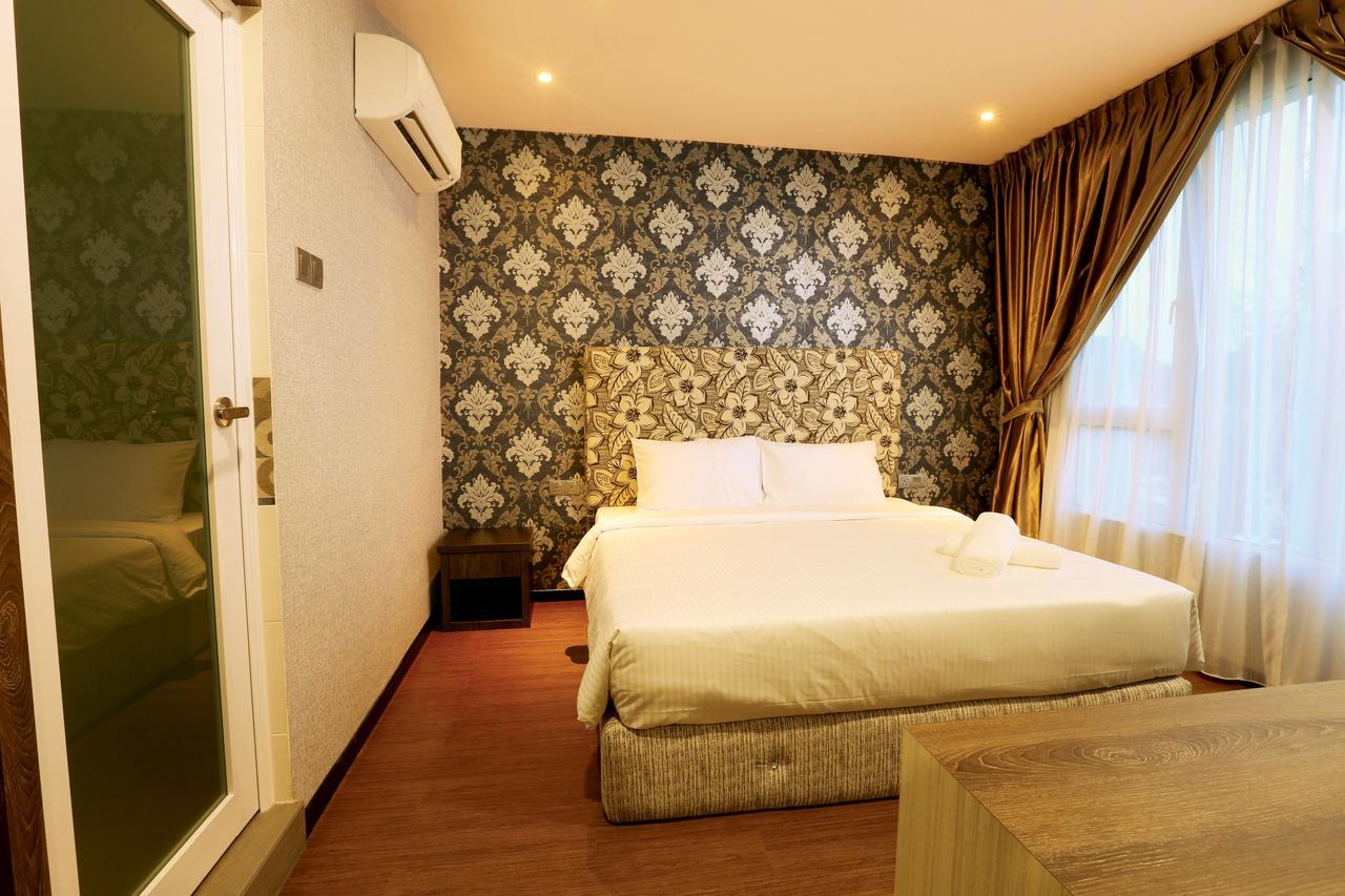7 Heaven Boutique Hotel Pasir Gudang Extérieur photo