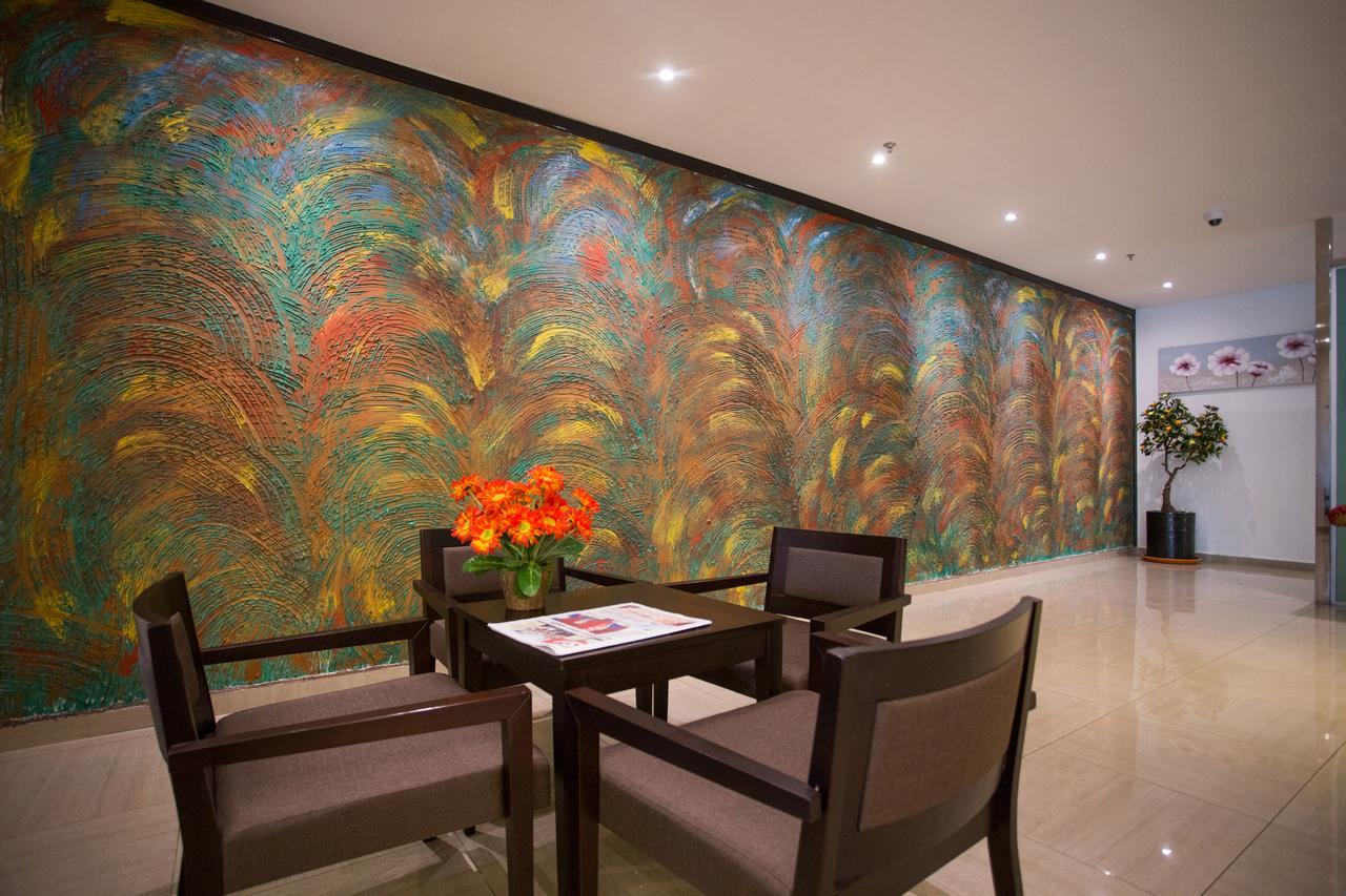 7 Heaven Boutique Hotel Pasir Gudang Extérieur photo