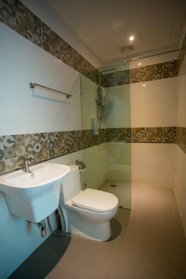 7 Heaven Boutique Hotel Pasir Gudang Extérieur photo