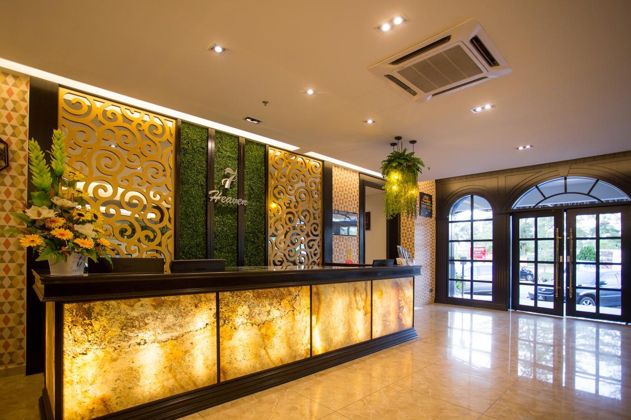 7 Heaven Boutique Hotel Pasir Gudang Extérieur photo